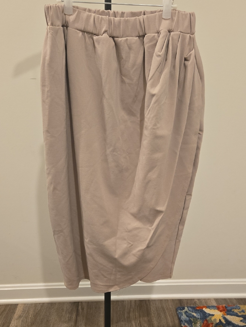 Seven7 Dusty Beige Midi Skirt with Elastic Waist